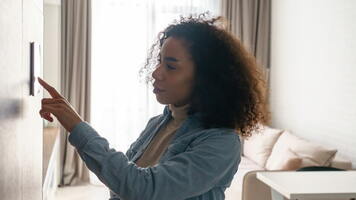 Using conversation intelligence to increase response and conversion rates