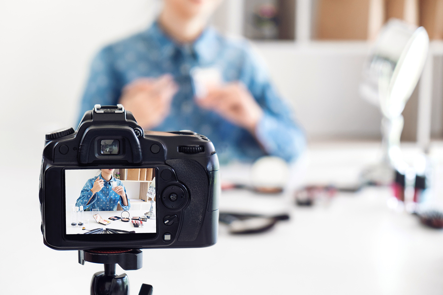 How to Create an Effective Product Demo Video - The Robly Blog
