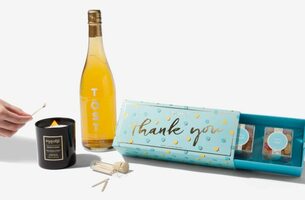 24 December puns to pair with client holiday gifts