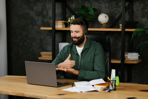 The Ultimate Sales Engagement Guide: Strategies, Stages, and Tools