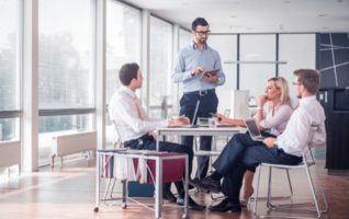 11 LinkedIn Ad Examples to Inspire Your Next Campaign