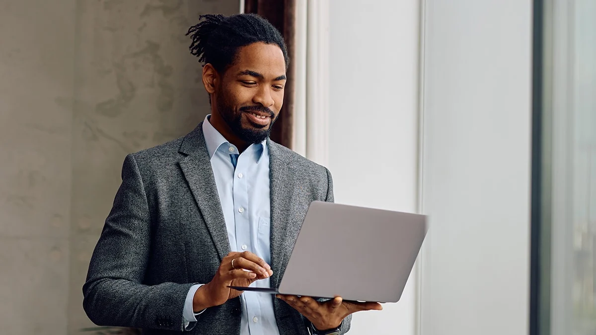 Seamlessly integrate Pipedrive CRM with Outlook