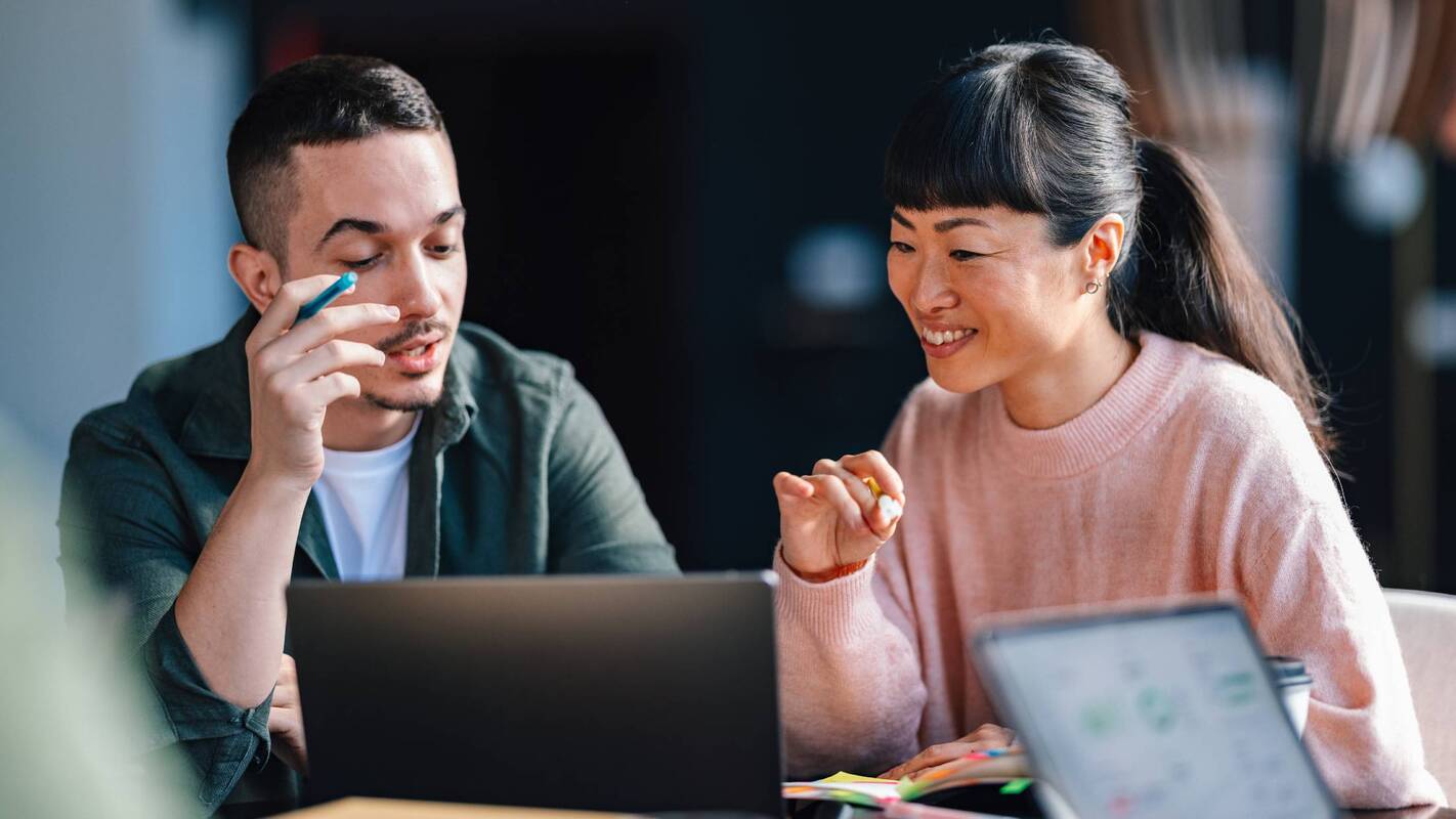 11 Best LinkedIn Analytics Tools for 2025