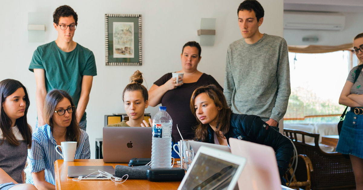 10 Ways Marketers Can Use Conversation Intelligence