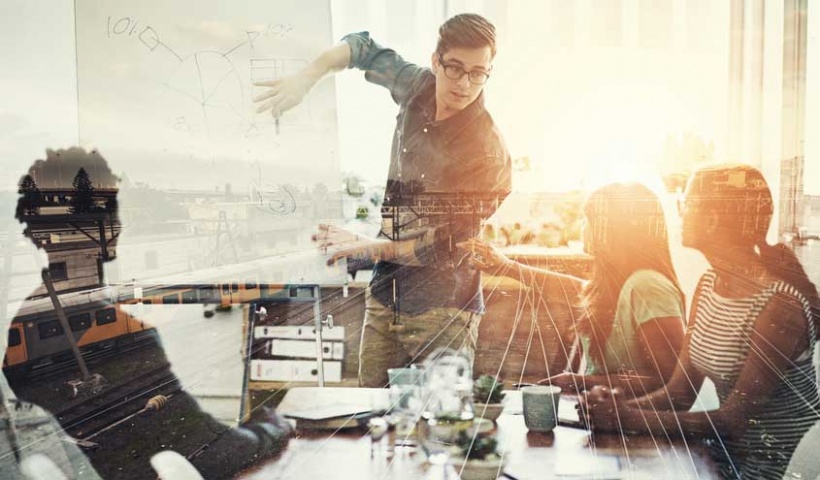 How Can You Spot an Excellent Employee? (Work Management Roundup)