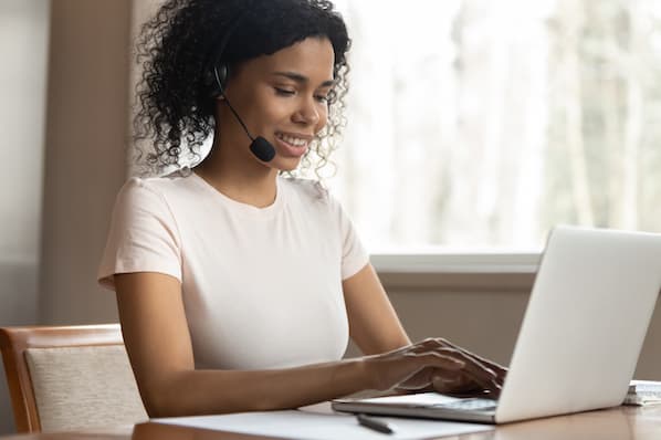 The 10 Best CRMs That Integrate Directly with Outlook