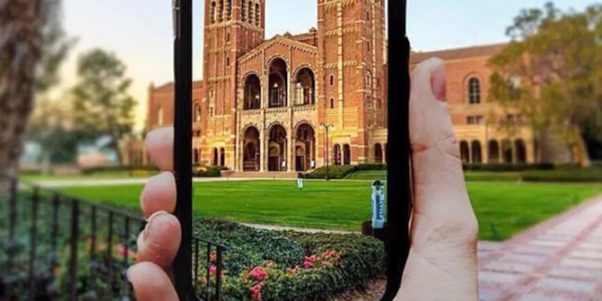 5 of the Best University Social Feeds