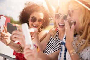 Using Business Text Messaging for Events and Conferences