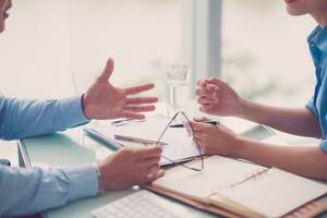 3 Factors Driving Group Buying Consensus For B2B Sales