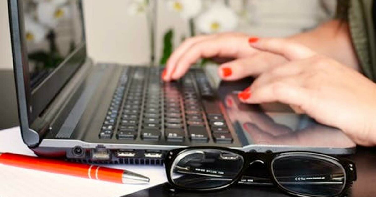 Manage tasks more intelligently with automatic task reassignment