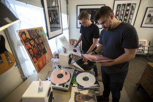 Vinylmnky's Go-To Feature Recipe