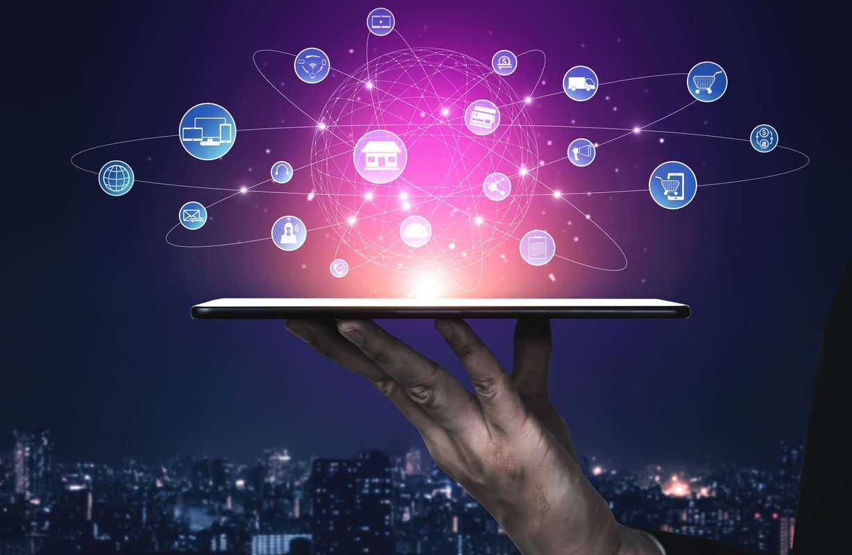 Cross-Channel Retailing: Definition and Tactical Examples