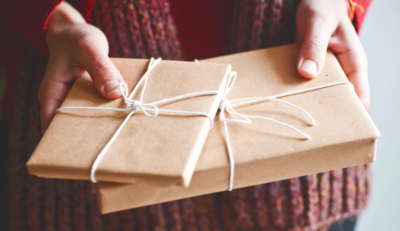 15 Under $15: Business Books to Gift to Your Colleagues This Holiday Season