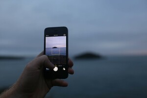 HTML Emails and background images in table cells