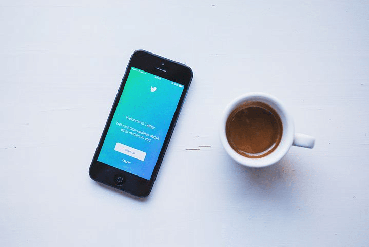 The 6 Best Twitter Tools To Use for Twitter Chat