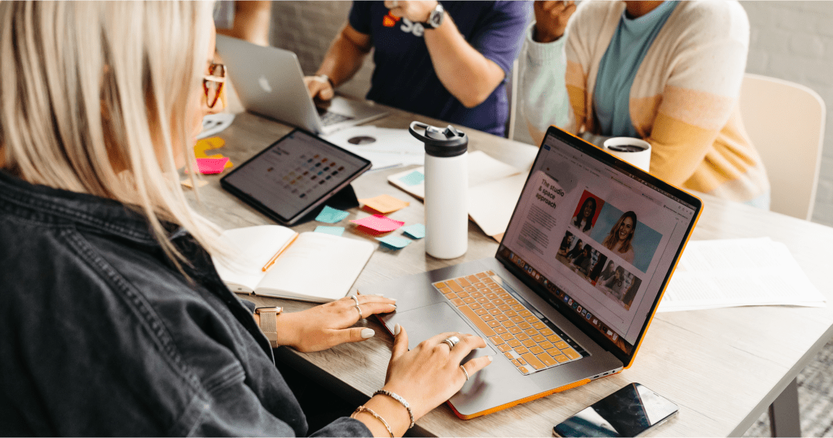 How to create an employee advocacy program on social media