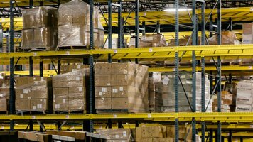 How to Measure and Warehouse KPIs to Improve Performance