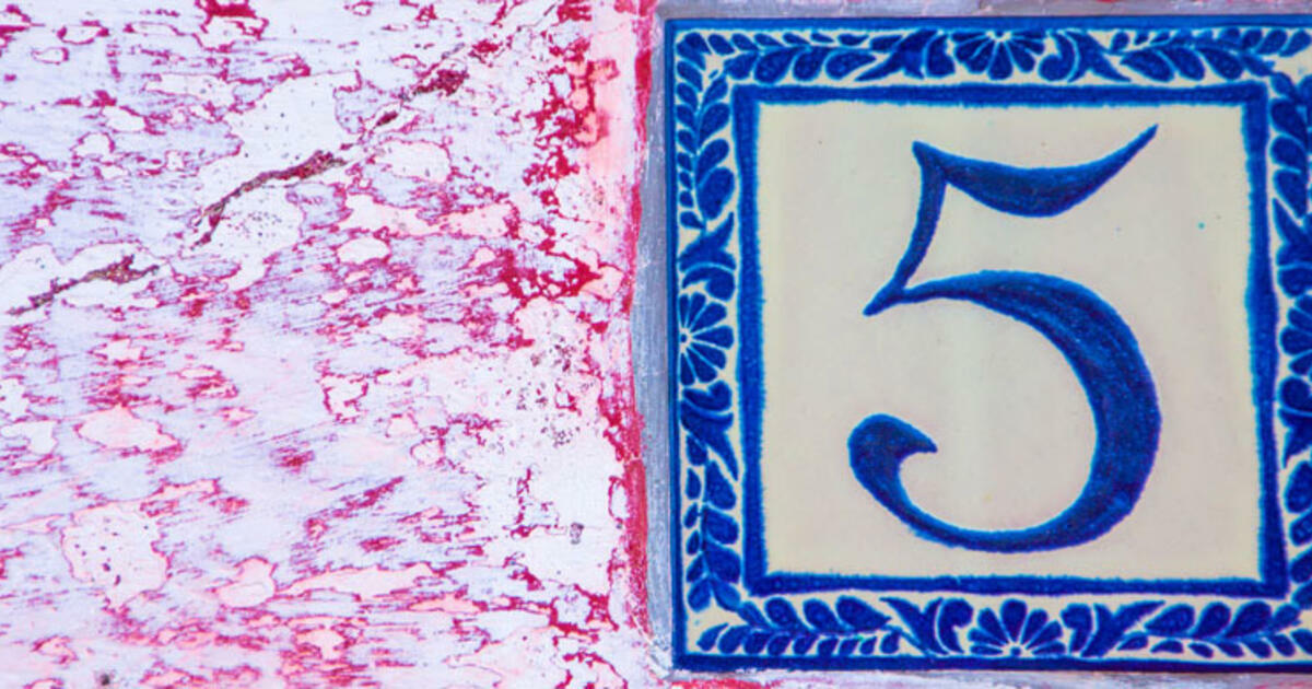 5 Benefits of Using SMS Text to Engage Your Customers