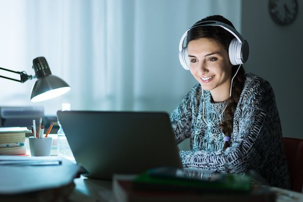 The 16 Best Product Management Courses Online & In-Person