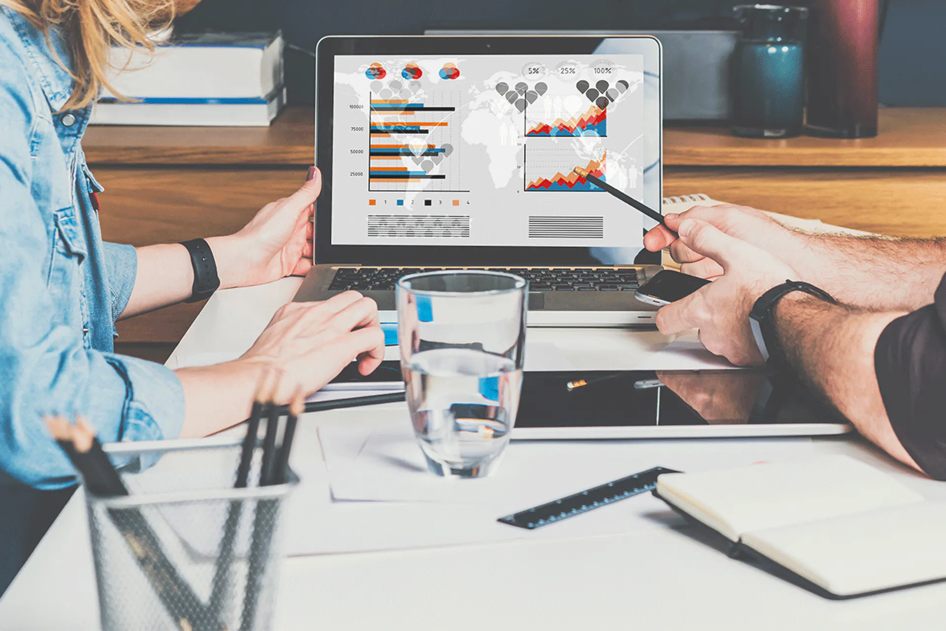 Meltwater customer story: Graviz Telescope