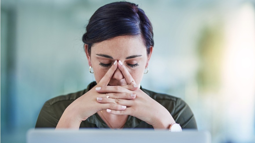 Customer Pain Points: The Best Way to Uncover and Solve Their Problems 