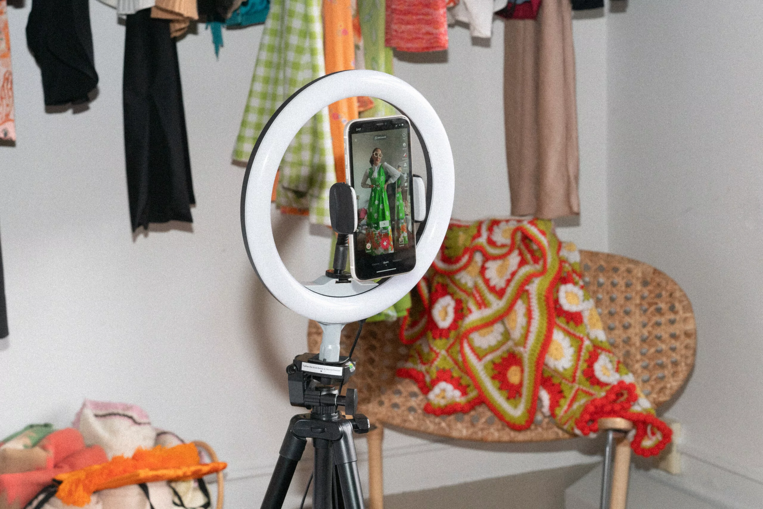 The 11 Best Video Editing Software and Apps for YouTube in 2022 (Free & Paid)