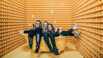 15 Awesome Influencer Marketing Examples To Inspire You