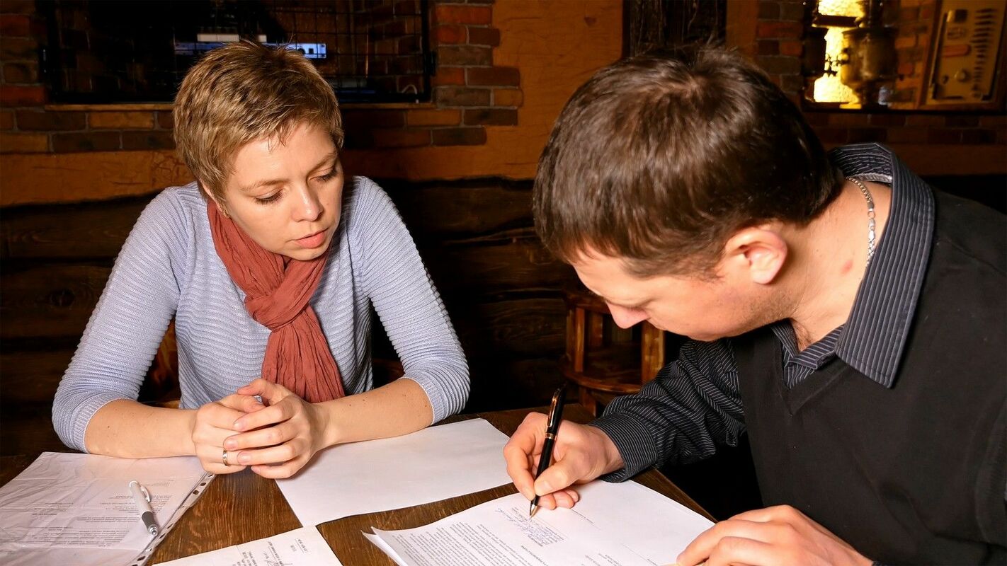 4 Tips to Get Sales Contracts Signed Faster