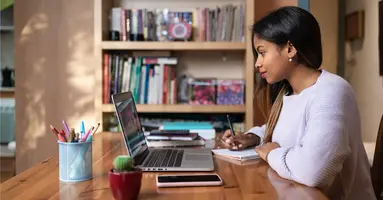 What are digital products? How to sell them in 2024