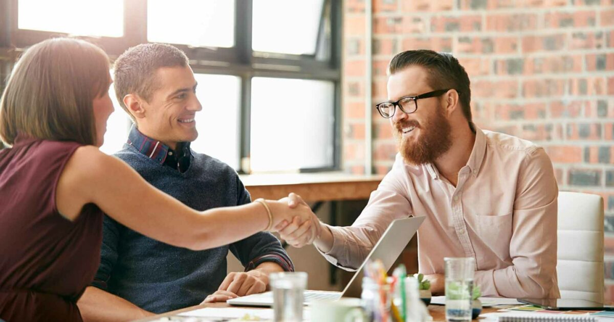 How to manage customer relationships and expand accounts with Outreach