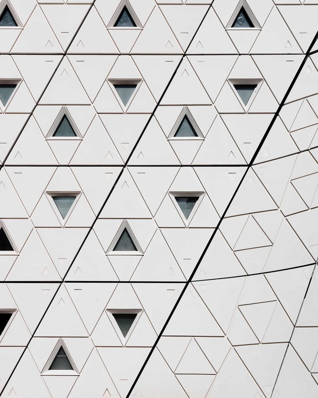 How to Stand Out When You're Looking to Take a Step Up to a C-level Role • Blogos – Webflow HTML website template