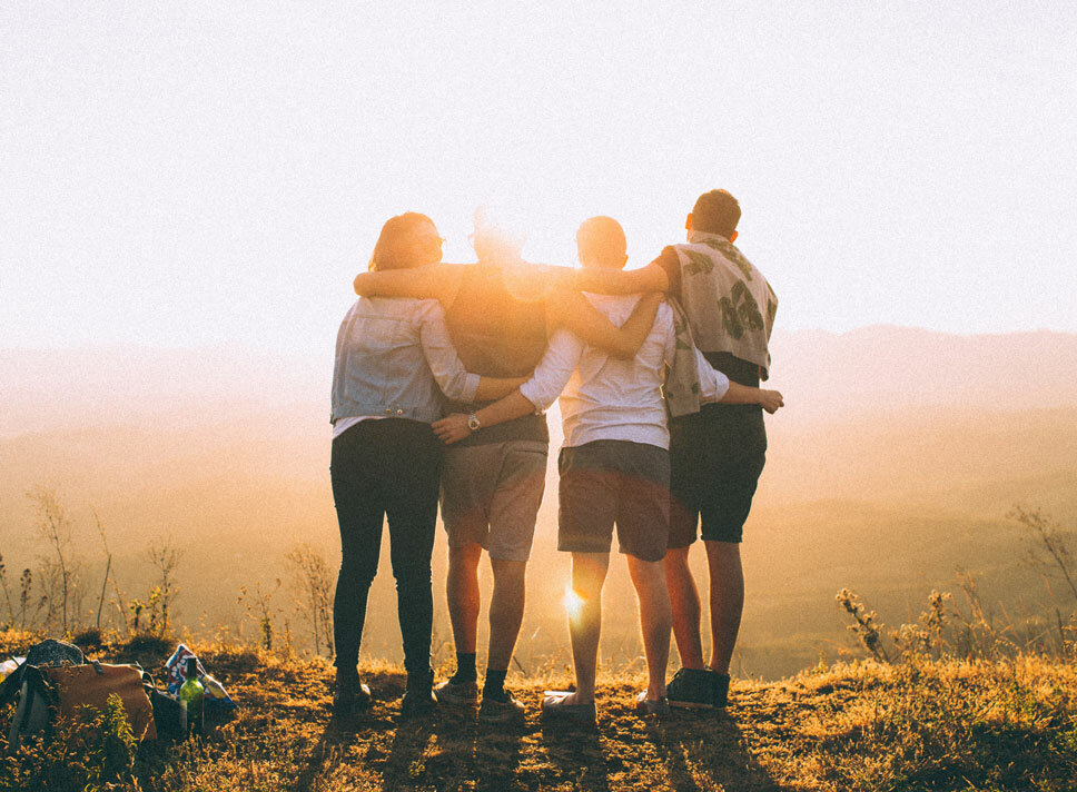 5 reasons we fall in love with customer service - customer love