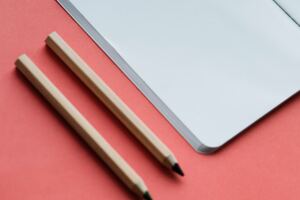 8 Email Copywriting Tips for Engaging Content [+ Examples]