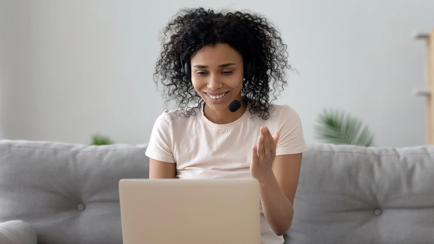 Remote Support Gives Agents a New Look Into the Customer Experience