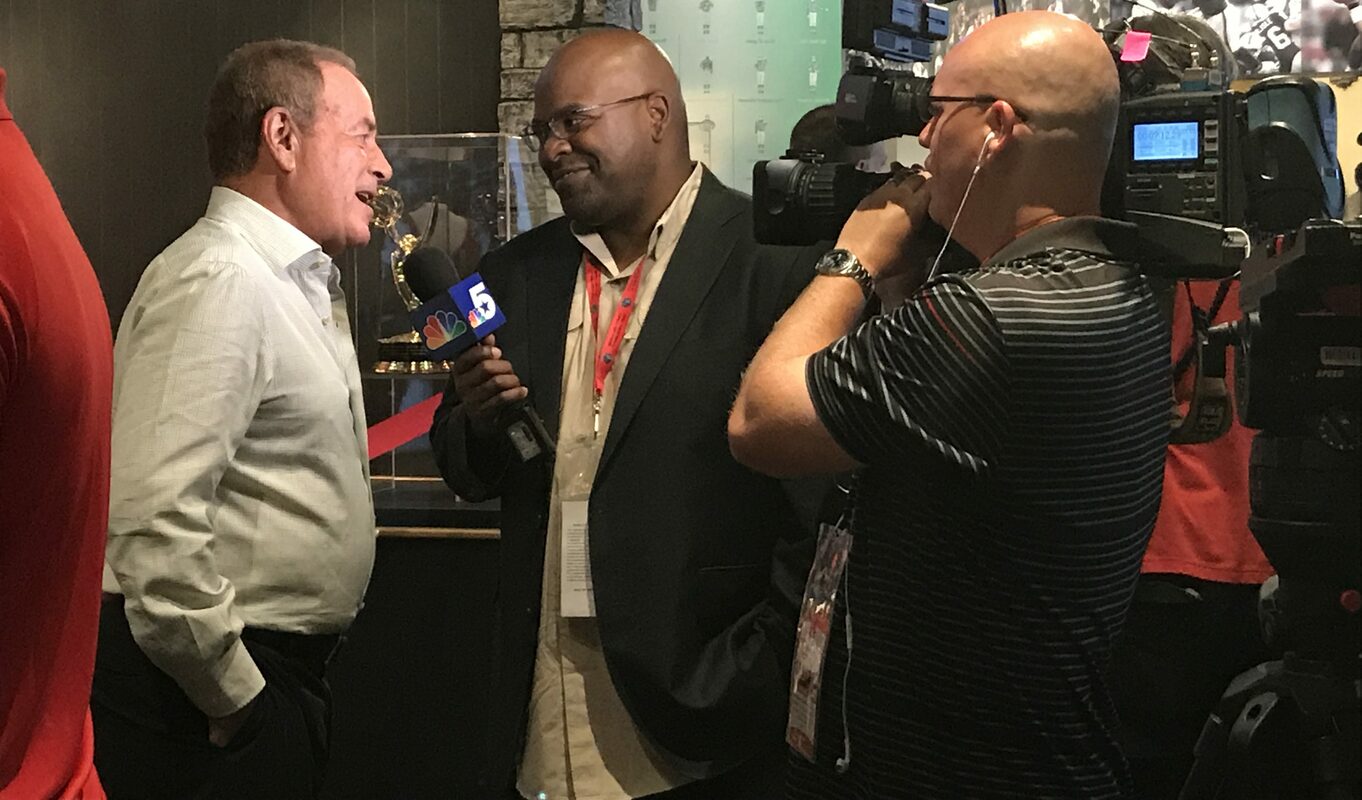 How to Choose a Livestreaming Platform: Tips from Pro Football Hall of Fame