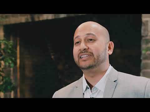 Looker + Ultra Mobile