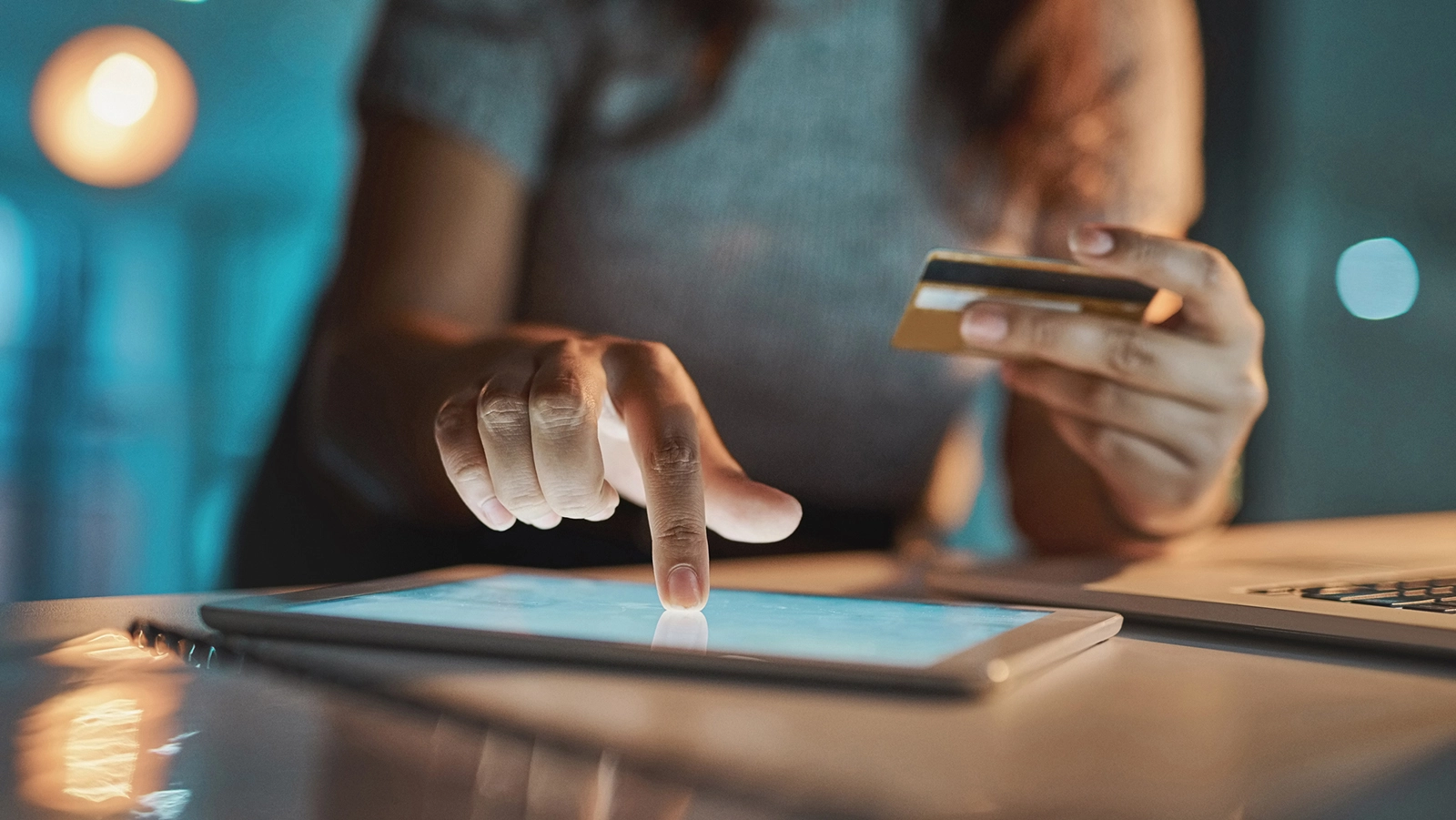 The Importance of Trust in Financial Services Marketing - Basis Technologies