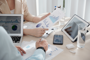 8 Lead Conversion Stats for Demand Generation Marketers 