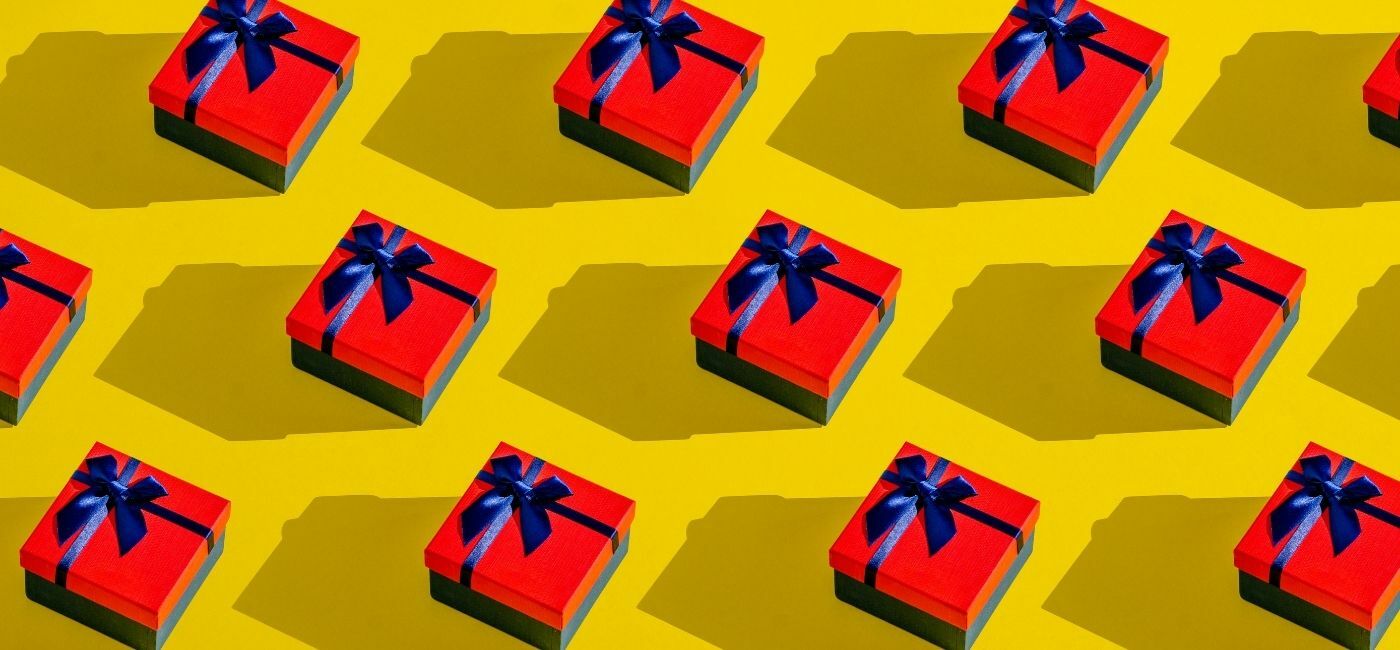 Majority of Americans slow to start holiday shopping despite widespread product availability and shipping concerns