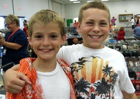 Blog Strategies: How to Build Relationships with Bloggers