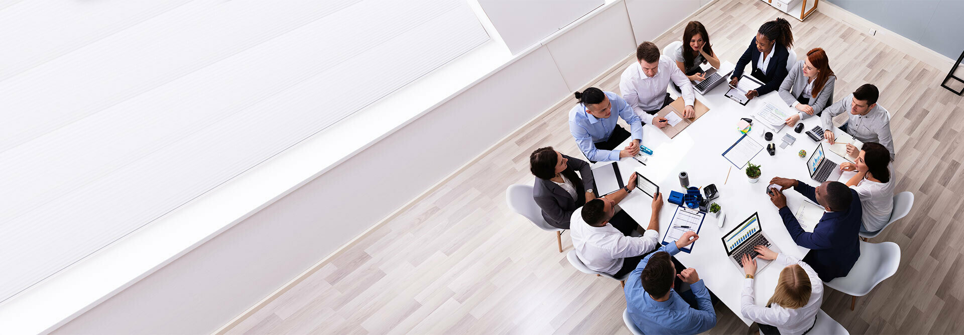 White-label affiliate program vs white label reseller program: What's best for your agency?