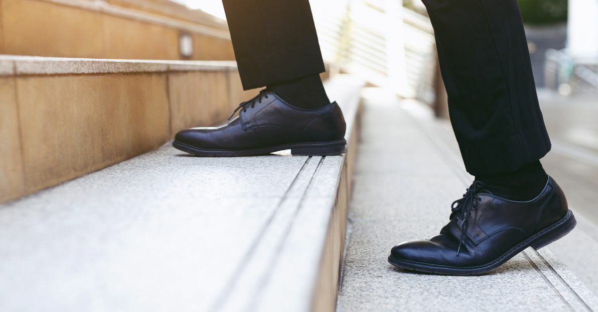 How to Ask for a Raise (& Actually Get It!)