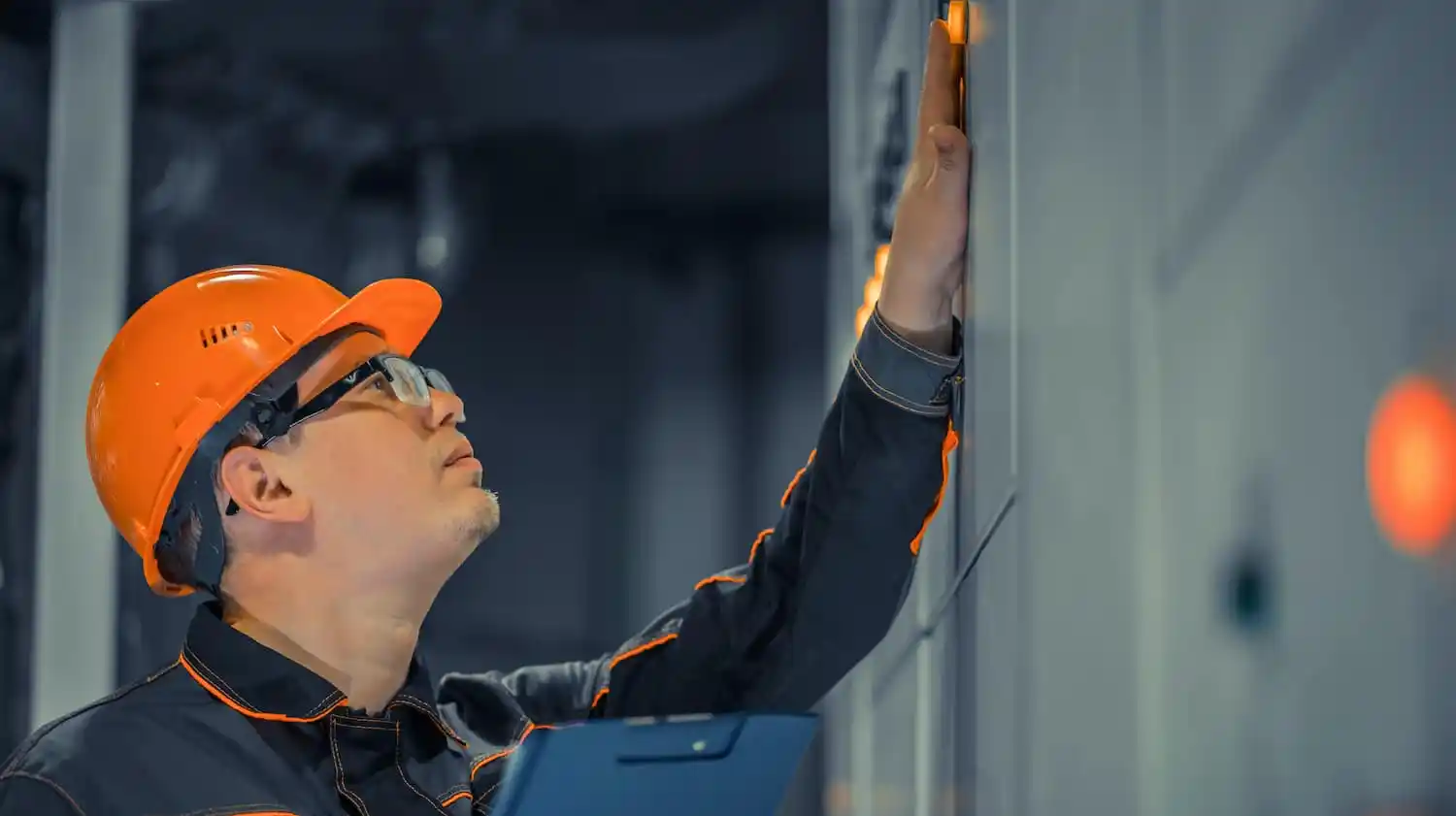 Hiring Today's Field Service Workers: What You Need to Ask