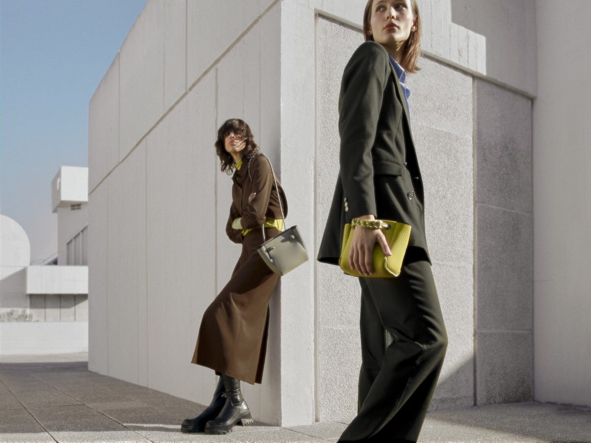 4 ways women in leadership can uplift other women in the creative industry | Adobe Blog