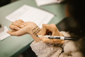 Why Cheatsheets And Hacks Don't Deliver