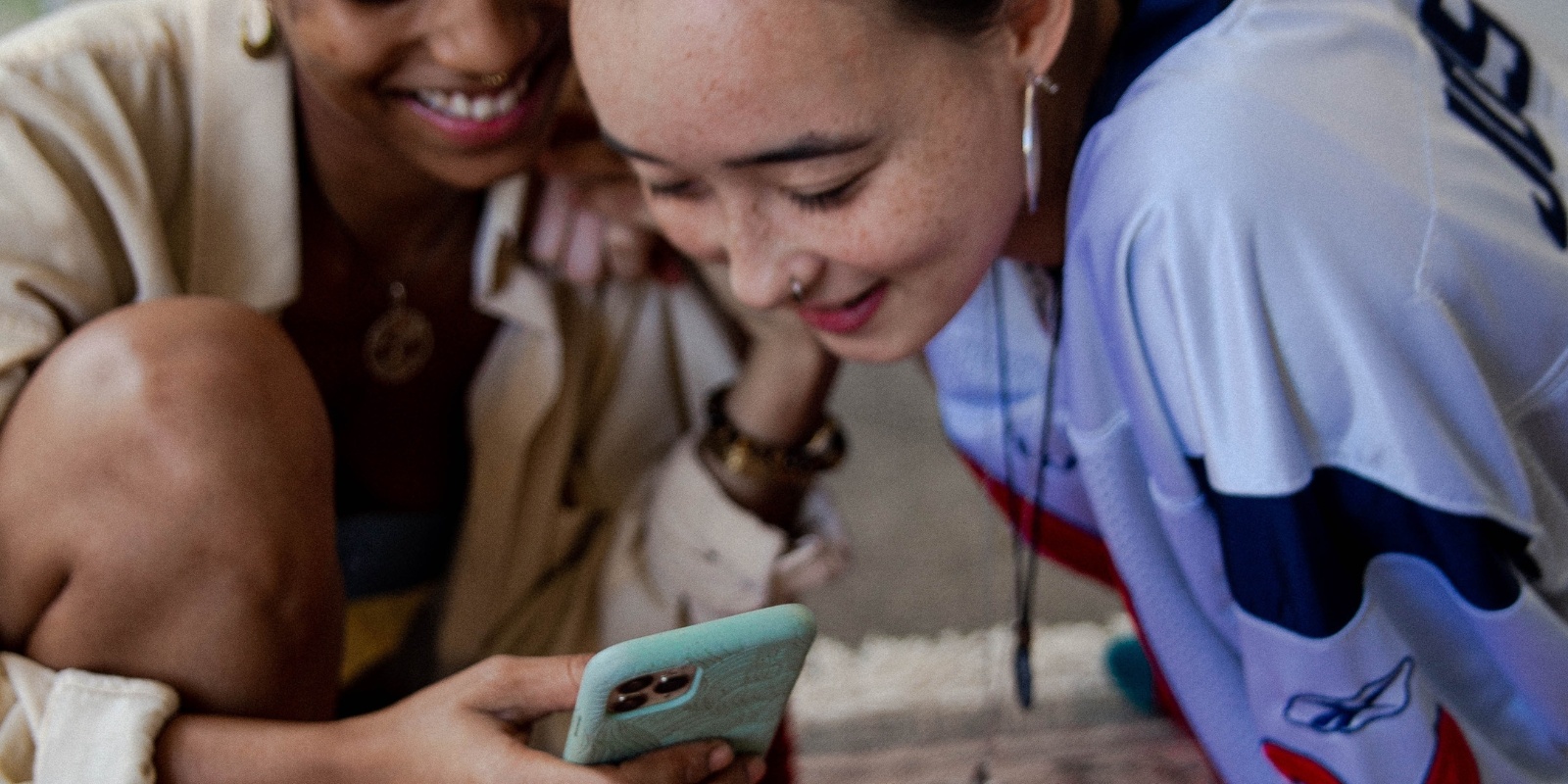 7 Social Commerce Trends to Help Brands Exceed 2023 Goals