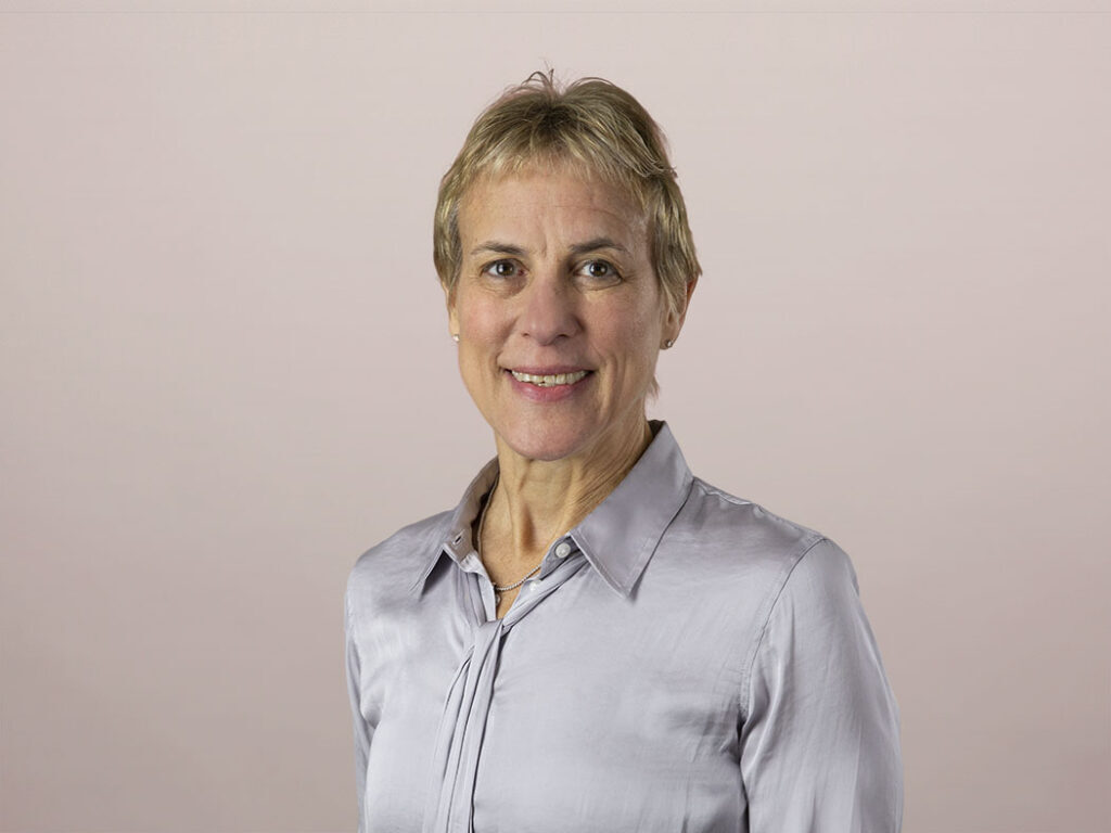 Key Shifts In Product Management For A Successful Hardware-As-A-Service Subscription Model