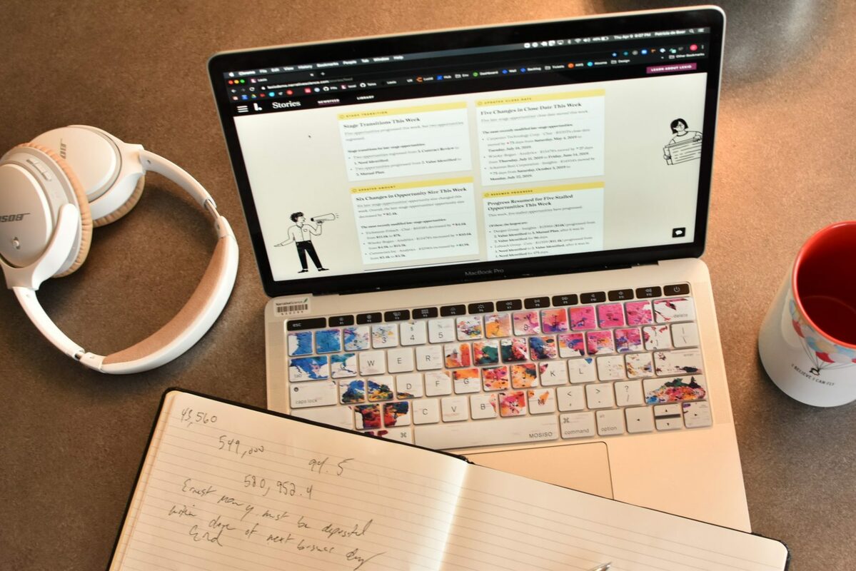 Data Storytelling: The interface of the past, present and future