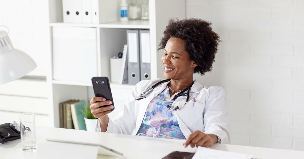 What the Healthcare Industry Needs to Know About Text Messages and HIPAA Compliance