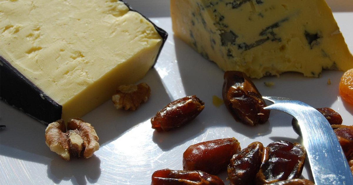 Tips for Planning a Buzzy Holiday Party at Your Small Business